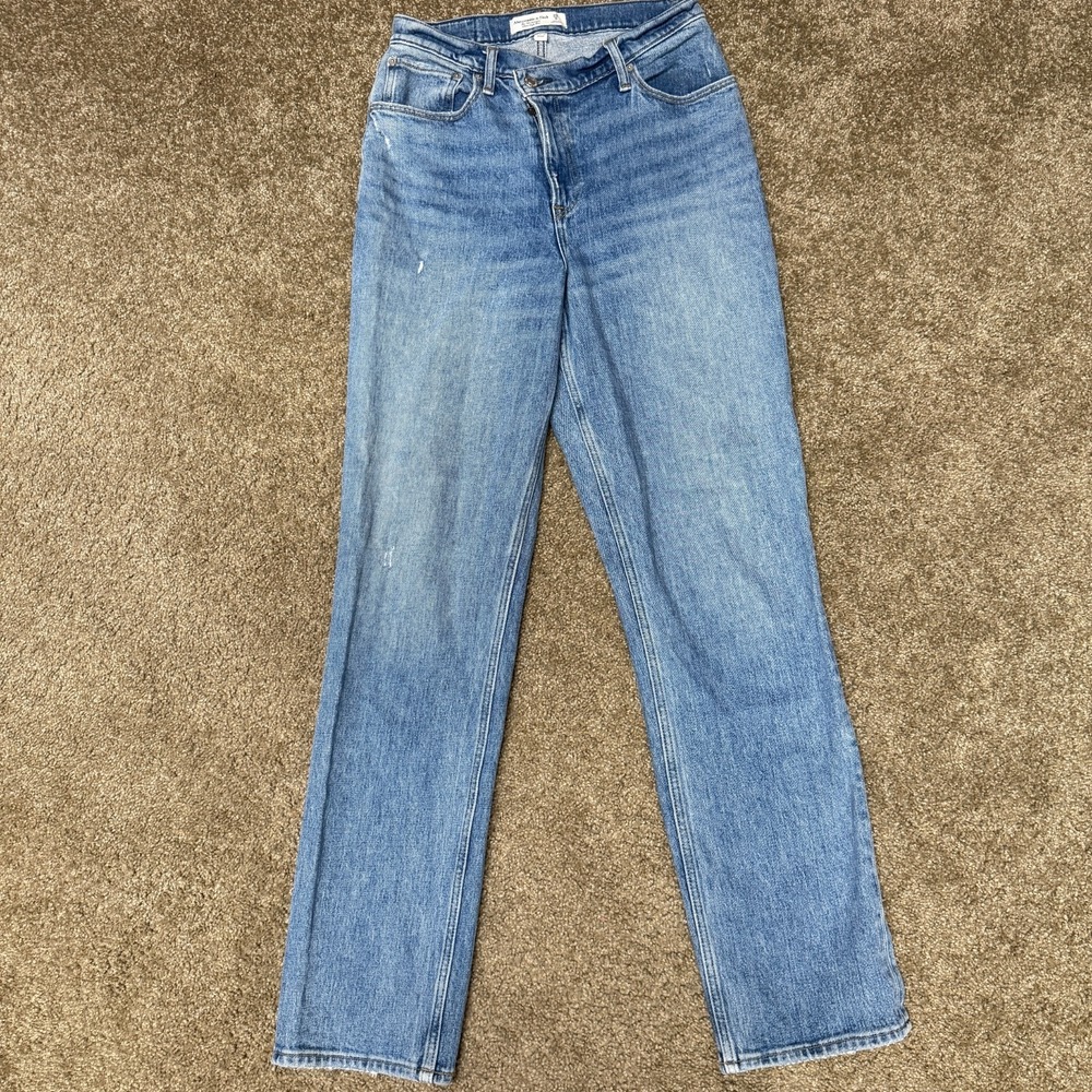 Abercrombie Fitch '90s Straight High Rise Curve Love Jean Women 8/29L  Crossover